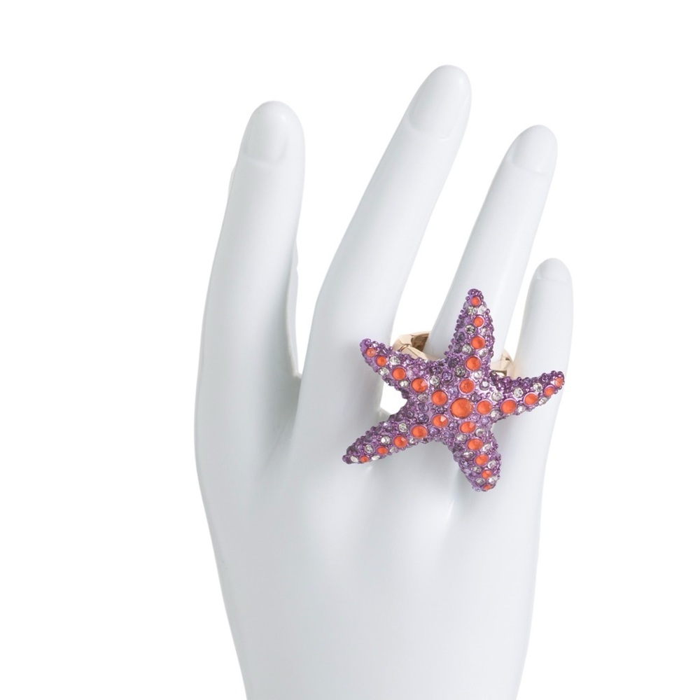 🩶BETSEY JOHNSON CRYSTAL SHELL STRETCH RING -  NWT🩶